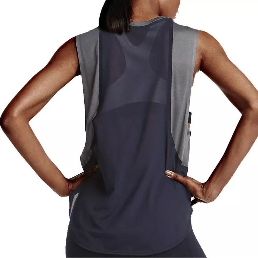 Nike Elevated Sleeveless Tank Top Black Gray Small